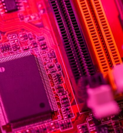 Como Escolher Placa-Mãe em 2026: Chipsets, VRM e Formatos Explicados