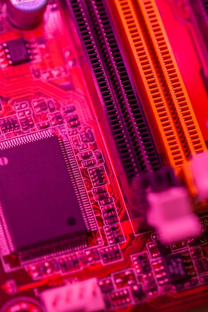Como Escolher Placa-Mãe em 2026: Chipsets, VRM e Formatos Explicados