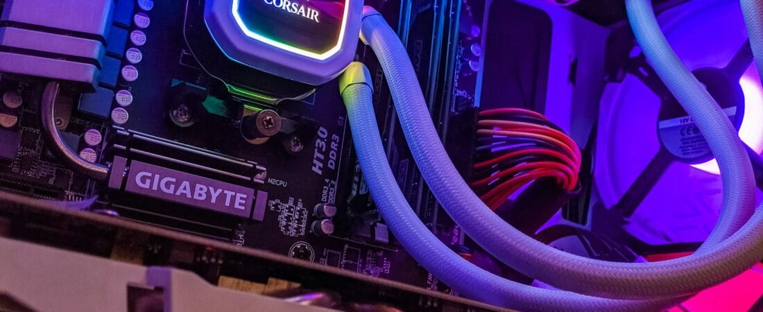 SSD NVMe vs SATA em 2026: Qual Vale Mais a Pena